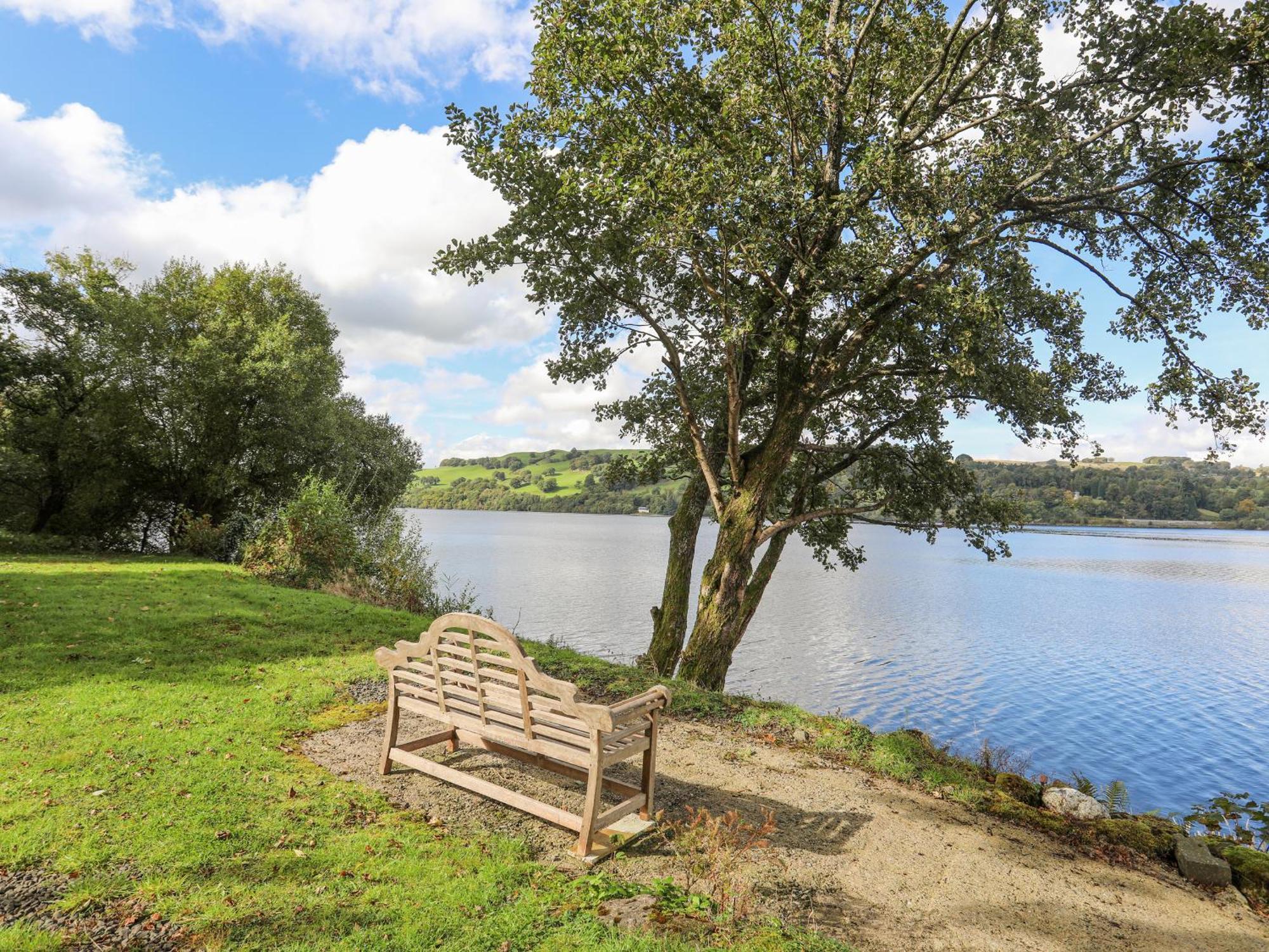 Drysgol Lakeside - Apartment Bala